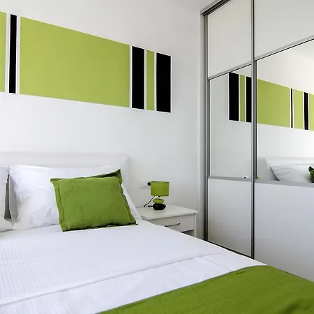Lux Apartamento Makarska